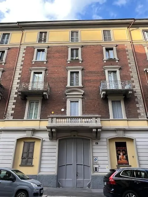 Apartment Tarra Place Milan Italy